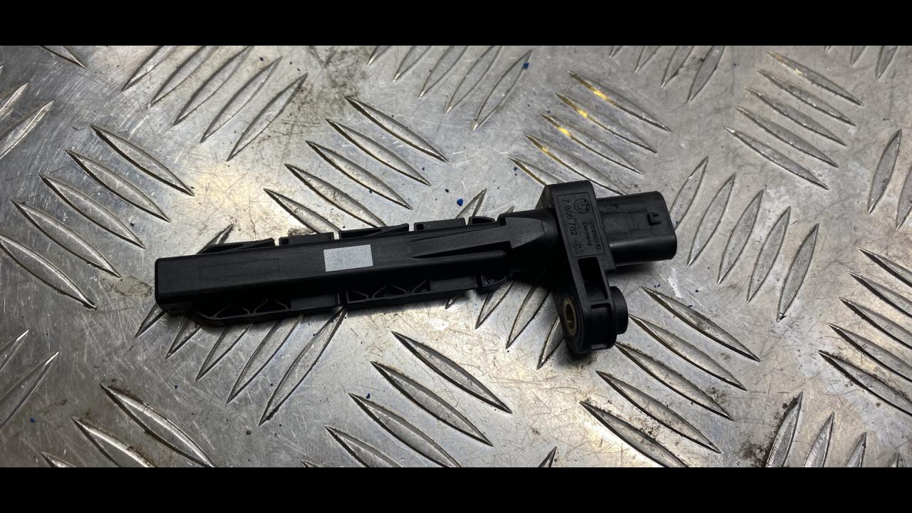 датчик коленвала BMW X5 F15 2015, 3.0 л., N57 D30 A, дизель, АКПП, внедорожник 5 дв., правый руль, 7806782, 13627806782 - фото №1