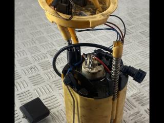 насос топливный BMW 3 серия E90/E91/E92/E93 2007, 3.0 л., M57 D30 (306D3), дизель, МКПП, серебро, универсал, задний привод, правый руль, 16117197077