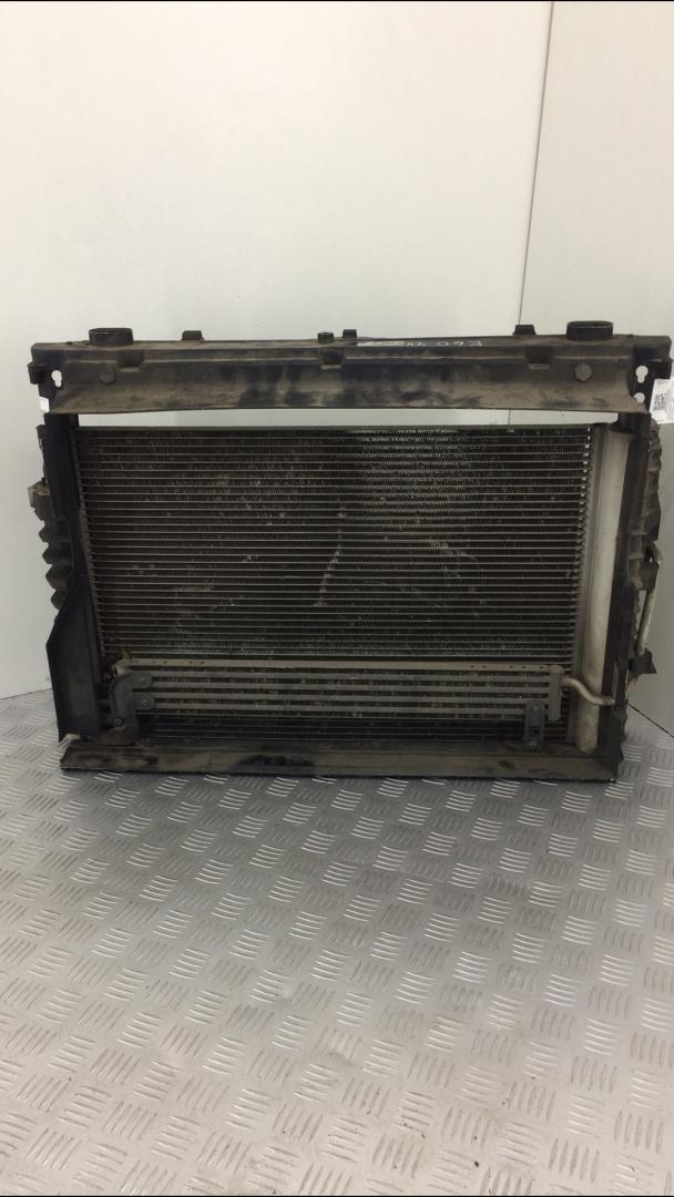 кассета радиаторов BMW 5 серия E60/E61 2003, 4.4 л., N62 B44, бензин, АКПП, седан - фото №1