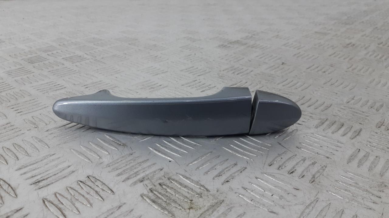 ручка наружная задняя правая BMW X3 E83 2005, 3.0 л., бензин, серый, внедорожник 5 дв. - фото №1