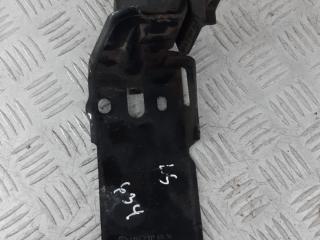 кронштейн радиатора BMW 3 серия E90/E91/E92/E93 2007, 3.0 л., M57 D30 (306D3), дизель, МКПП, серебро, универсал, задний привод, правый руль, 51647117811, 7117811