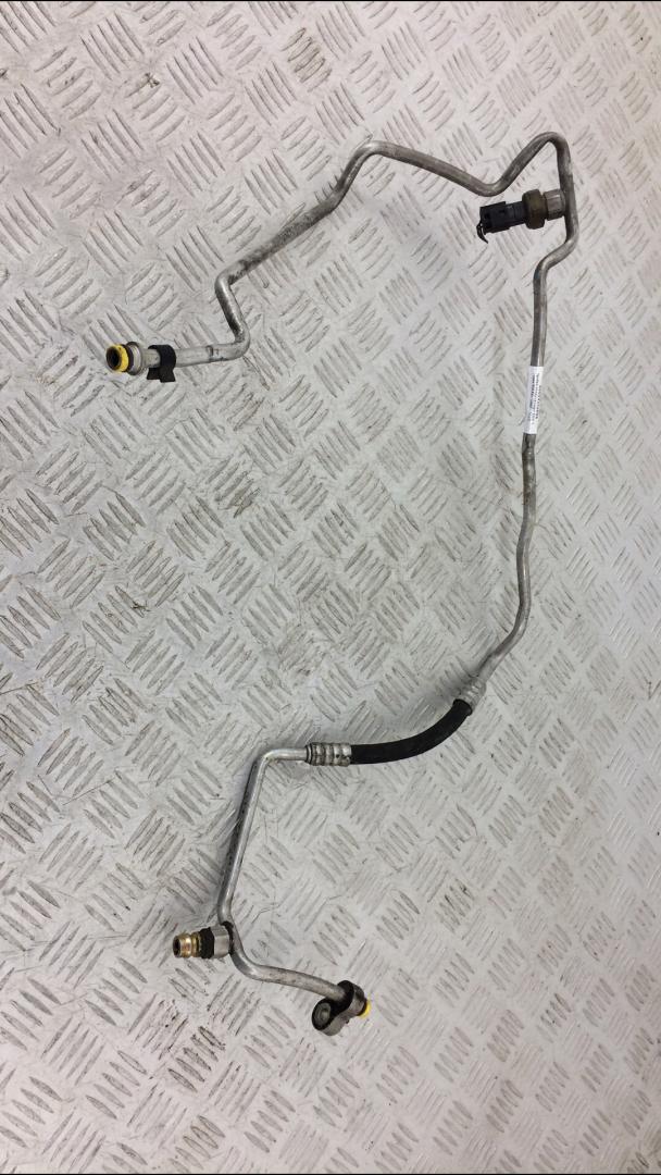 трубка кондиционера BMW 5 серия E60/E61 (2002 - 2007), 6910803 - фото №1