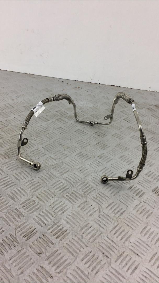 масляная трубка турбины BMW 7 серия F01/F02 F02 2012, 4.4 л., N63 B44 A, бензин, black sapphire metallic (475), полный привод, 11427577009, 7577009 - фото №1