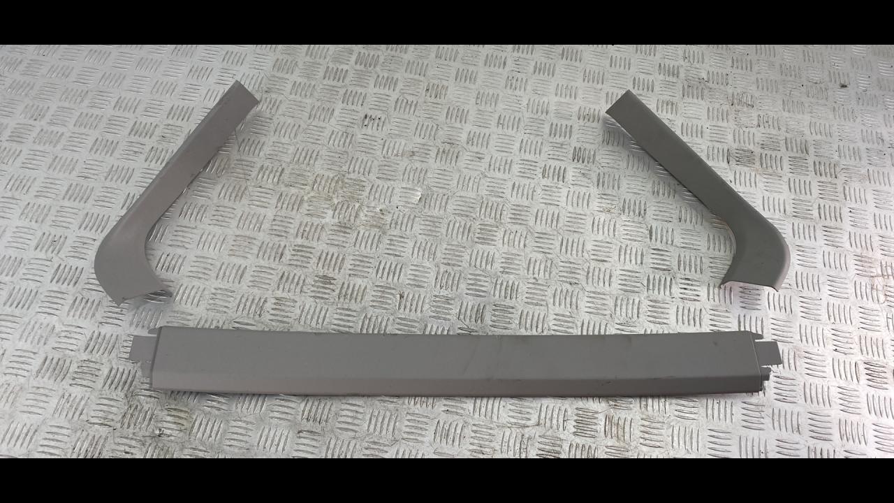 обшивка крышки багажника BMW 3 серия E90/E91/E92/E93 2007, 3.0 л., M57 D30 (306D3), дизель, МКПП, серебро, универсал, задний привод, правый руль, 51497119051, 51497127881, 51497127882 - фото №1