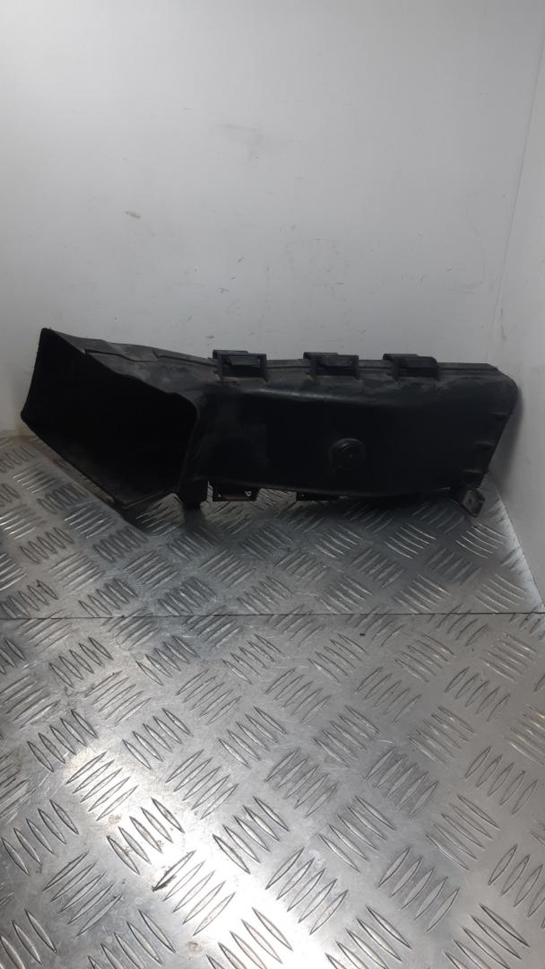 воздуховод тормозной левый BMW 3 серия E90/E91/E92/E93 (2004 - 2010), 7154417 - фото №1