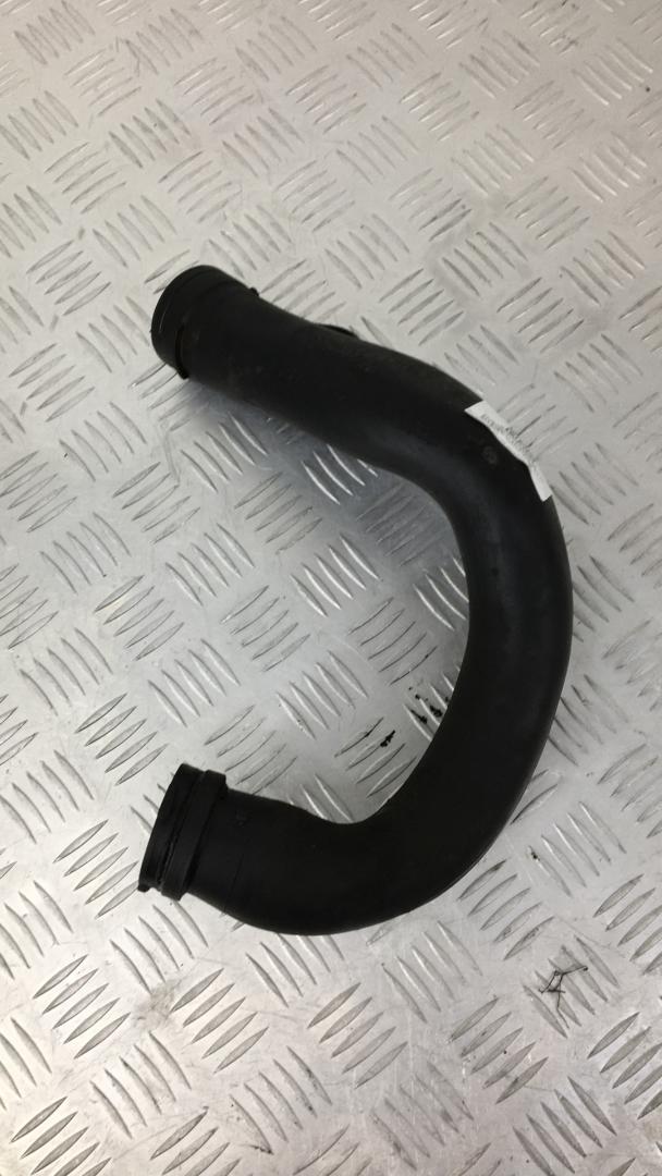 патрубок турбины BMW X6 E71/E72 E71 2010, 3.5 л., бензин, АКПП, a76, внедорожник 5 дв., полный привод, 7571347, 13717571347 - фото №1