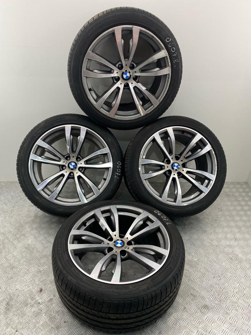 диск литой BMW X5 F15 2015, 3.0 л., N57 D30 A, дизель, АКПП, mineralweiß metallic (a96), внедорожник 5 дв., полный привод, правый руль - фото №1