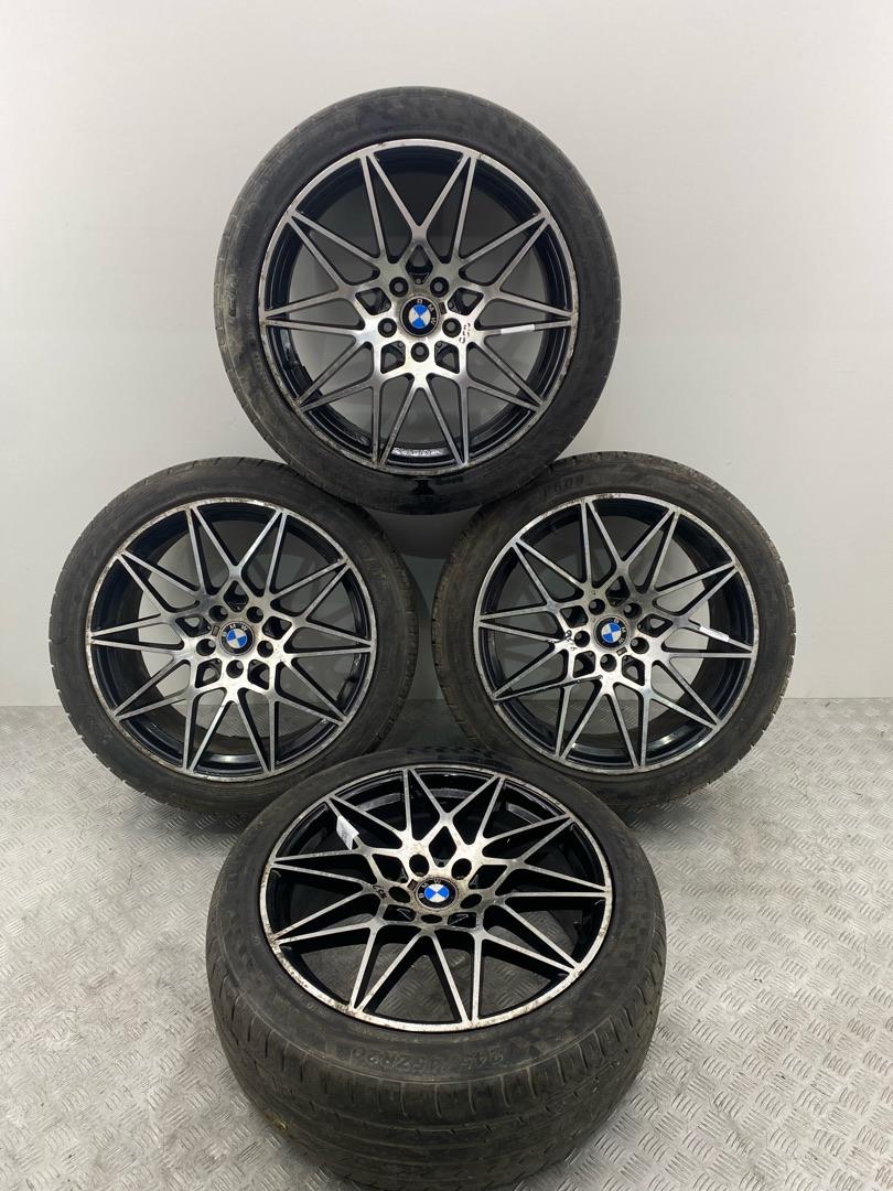 диск литой BMW 5 серия F07/F10/F11 2011, 3.0 л., N57 D30 A, дизель, АКПП, spacegrau metallic (a52) серый, хетчбэк 5 дв., задний привод, правый руль - фото №1