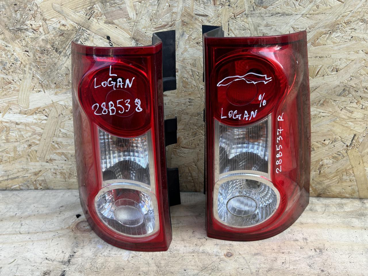 фонарь задний правый Renault Logan 1 поколение 2008, универсал - фото №1