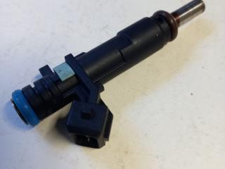 форсунка Chevrolet Cruze 1 поколение [рестайлинг] 2015, 1.8 л., бензин, АКПП, седан, 55570284