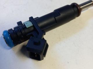 форсунка Chevrolet Cruze 1 поколение [рестайлинг] 2015, 1.8 л., бензин, АКПП, седан, 55570284