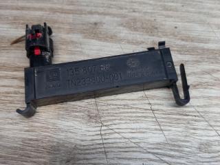 Антенна системы комфортного доступа Chevrolet Camaro 6 поколение 2018, 2.0 л., бензин, 13580788