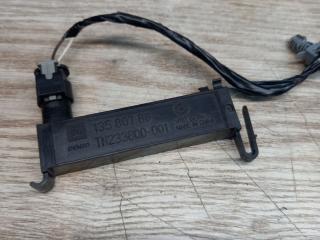 Антенна системы комфортного доступа Chevrolet Malibu 9 поколение 2018, 13580788