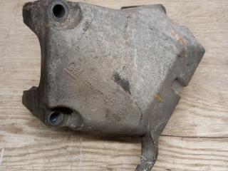 кронштейн двигателя Chevrolet Cruze 1 поколение 2012, 1.4 л., бензин, 13248477