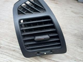 дефлектор обдува салона Kia Sorento 2 поколение 2012, 2.4 л., бензин, МКПП, передний привод, 974901U000VA