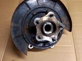 кулак задний левый Infiniti Q50 1 поколение V37 2014, 3.7 л., VQ37VHR, бензин, АКПП, (qaa) white 3p, седан, полный привод, 430194GA0A