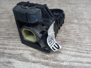 кронштейн радиатора Alfa Romeo Giulia 2 поколение 2018, 2.0 л., бензин, АКПП, полный привод, 50542686