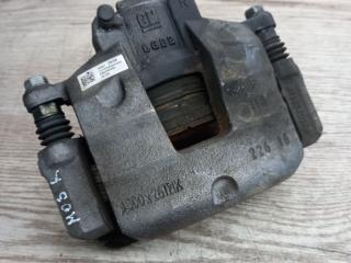 суппорт передний правый Buick Encore 1 поколение [рестайлинг] 2019, 1.4 л., бензин, 42672634