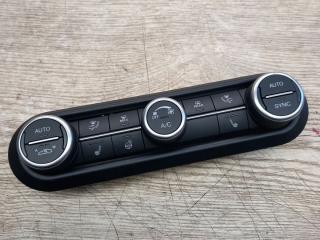 блок управления печки / климат-контроля Alfa Romeo Giulia 2 поколение 952 2020, 2.0 л., бензин, АКПП, седан, 01561476130