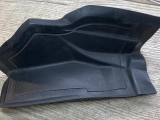 пластик Alfa Romeo Stelvio 1 поколение 2018, 2.0 л., бензин, 156151129