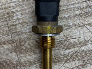 датчик температуры охлаждающей жидкости Alfa Romeo Stelvio 1 поколение 2018, 2.0 л., бензин, 55599958