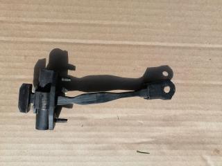 ограничитель открывания двери Chevrolet Cruze 2 поколение 2016, 1.4 л., бензин, седан, 13456270