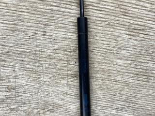 амортизатор капота Ford Expedition 3 поколение U324 2008, 7L14-16C826-AC