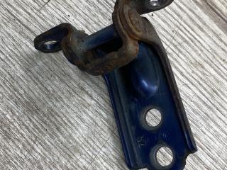 петля двери Subaru Forester 3 поколение (SH) 2010, 2.5 л., бензин