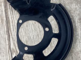 защитный кожух тормозного механизма Chevrolet Cruze 2 поколение 2018, 1.4 л., бензин, седан, 13362307