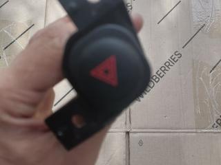 кнопка аварийной сигнализации Subaru Forester 3 поколение (SH) [рестайлинг] 2013, 2.5 л., бензин, АКПП, внедорожник 5 дв.