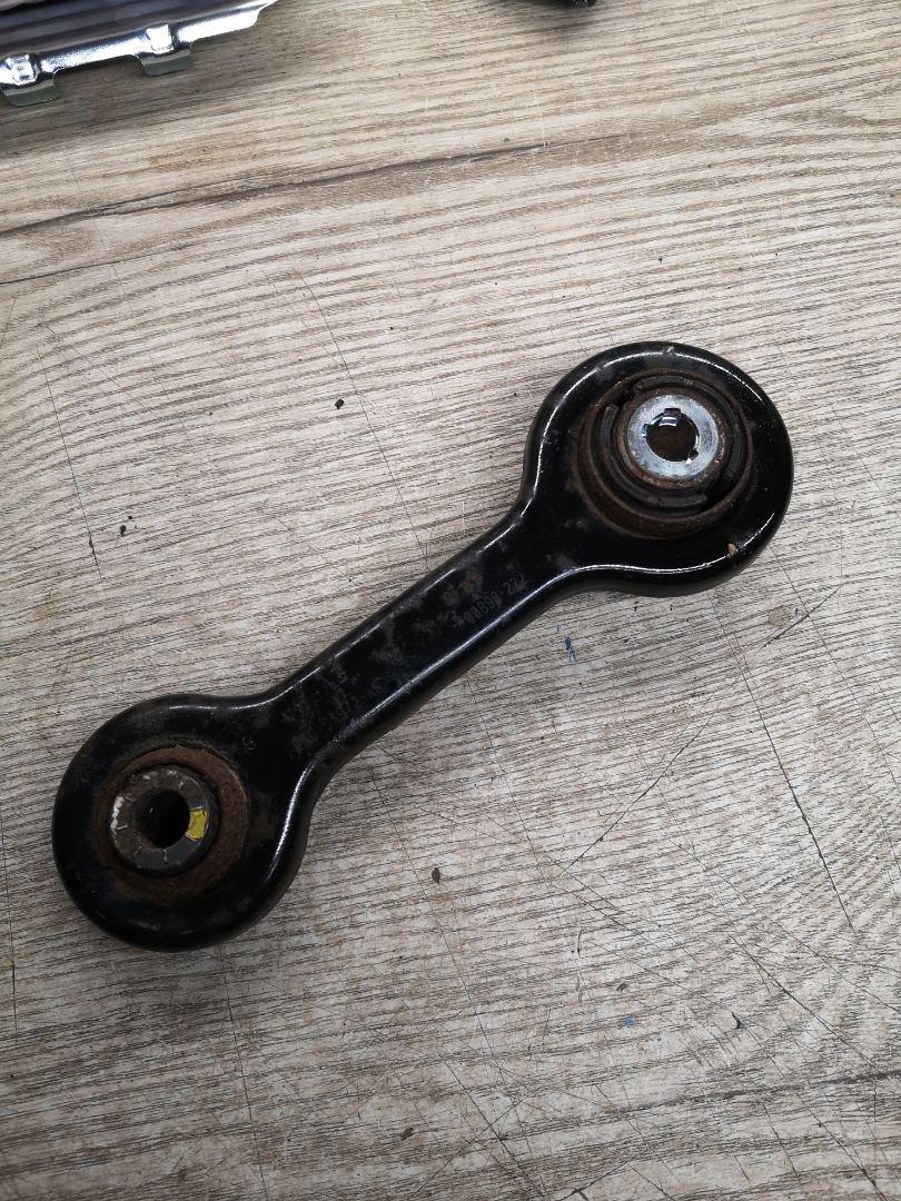 рычаг задний левый Ford Mustang 6 поколение S550 2017, 5.0 л., бензин, АКПП, FR3C5A972AC - фото №1