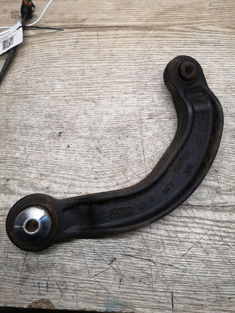 рычаг задний правый Ford Mustang 6 поколение S550 2017, 5.0 л., бензин, 6МКПП, синий, 5K742 - фото №1