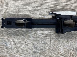 скелет ручки двери задней левой Infiniti Q50 1 поколение [рестайлинг] V37 2019, 3.0 л., VR30DDTT, бензин, АКПП, (k23) silver "m", седан, задний привод