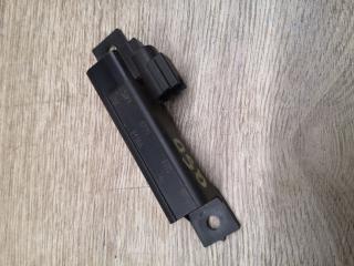 Антенна системы комфортного доступа Infiniti Q50 1 поколение [рестайлинг] V37 2019, 3.0 л., VR30DDTT, бензин, АКПП, (k23) silver "m", седан, задний привод