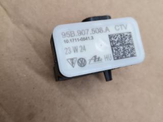 датчик удара Porsche Macan 1 поколение [2-й рестайлинг] 2023, 2.9 л., бензин, АКПП, 95B907508A