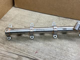 топливная рампа Porsche Macan 1 поколение [2-й рестайлинг] 2023, 2.9 л., бензин, АКПП, 06M133315L