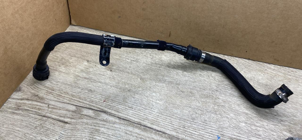 патрубок (трубопровод, шланг) Alfa Romeo Giulia 2 поколение 2018, 2.0 л., бензин, АКПП, полный привод - фото №1