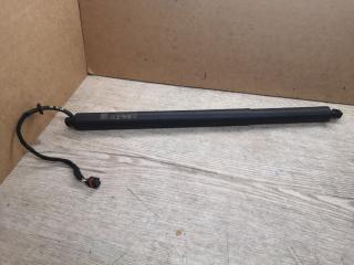 амортизатор крышки багажника (3-5 двери) Porsche Macan 1 поколение [2-й рестайлинг] 2023, 2.9 л., бензин, АКПП, 95B827851G