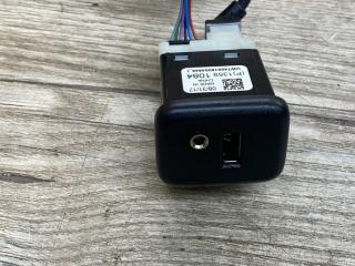 разъем AUX / USB Chevrolet Equinox 3 поколение 2018, 1.5 л., бензин, АКПП, полный привод, 13591084