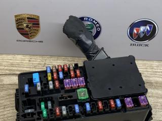 блок предохранителей Chevrolet Traverse 2 поколение 2018, 3.6 л., бензин, АКПП, 71540950