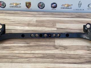 кронштейн радиатора Chevrolet Traverse 2 поколение 2018, 3.6 л., бензин, АКПП, 23206981, 84374668