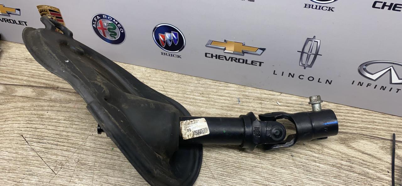 рулевой карданчик Chevrolet Malibu 9 поколение 2016, 2.0 л., бензин, передний привод - фото №1