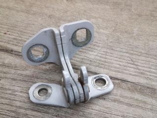 петля двери Chevrolet Malibu 9 поколение 2016, 2.0 л., бензин, передний привод