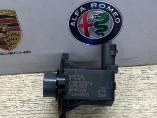 клапан управления турбиной (актуатор) Alfa Romeo Giulia 2 поколение 2018, 2.0 л., бензин, правый руль, 04893902AB