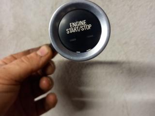 кнопка запуска двигателя Chevrolet Malibu 9 поколение 2017, 1.5 л., бензин, 23132462