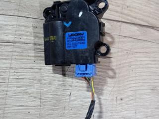 моторчик заслонки печки Kia Sorento 2 поколение 2012, 2.4 л., бензин, МКПП, передний привод, 971621UAA0