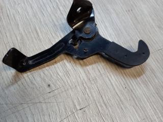 замок капота Kia Sorento 2 поколение 2012, 2.4 л., бензин, МКПП, передний привод, 811302P000