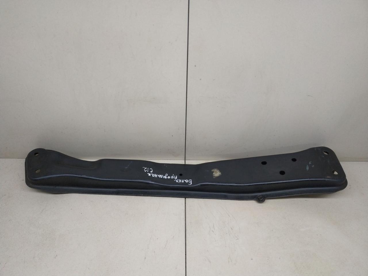 балка под радиатор Hyundai Matrix 1 поколение FC 2005, 1.5 л., CRDi, дизель, МКПП, серебристый, минивэн, передний привод - фото №1