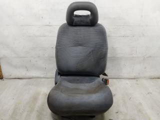 сиденье переднее Nissan Serena С23 [2-й рестайлинг] C23 1997, 1.6 л., i, GA16DE, бензин, 5МКПП, синий, микроавтобус, задний привод