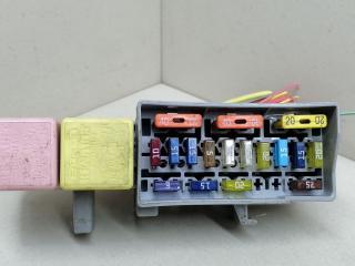 блок предохранителей Renault Scenic 2 поколение [рестайлинг] 2008, 1.9 л., DCi, F9Q 812, дизель, 6МКПП, серый, минивэн, передний привод